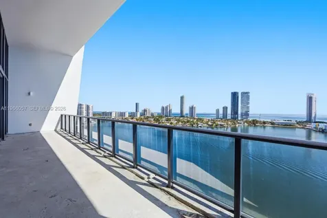 5500 Island Estates Drive Aventura FL 33160
