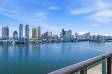 5500 Island Estates Drive Aventura FL 33160