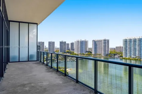 5500 Island Estates Drive Aventura FL 33160