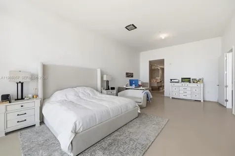 5500 Island Estates Drive Aventura FL 33160