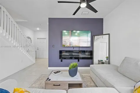 9941 SW 231st Lane Miami FL 33190