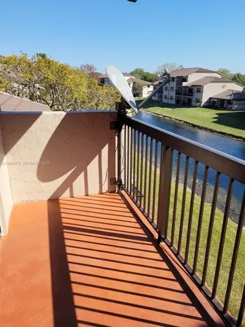 9972 Nob Hill Place Sunrise FL 33351