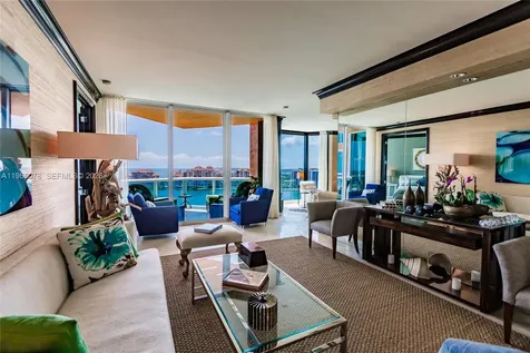 300 S Pointe Drive Miami Beach FL 33139