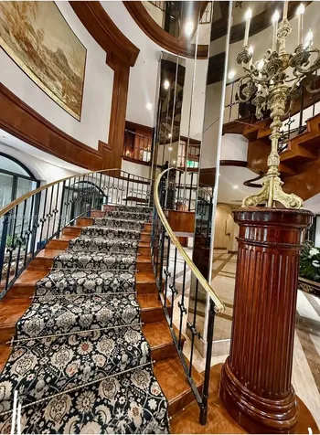 6039 Collins Avenue Miami Beach FL 33140