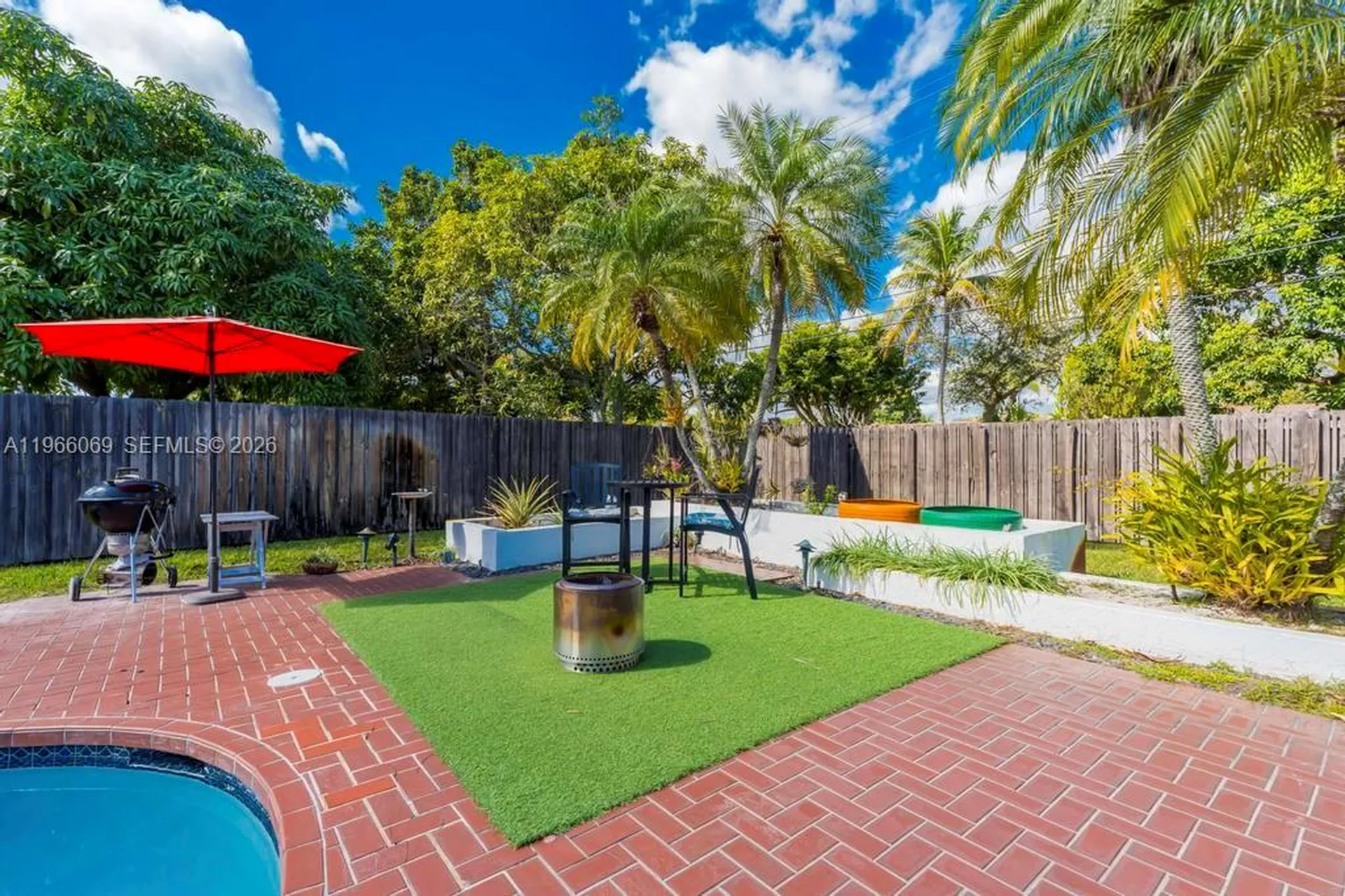 5201 Jefferson Street Hollywood FL 33021