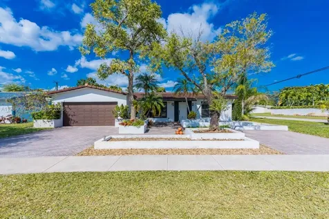 5201 Jefferson Street Hollywood FL 33021
