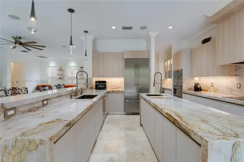 6235 Rolling Road Drive Pinecrest FL 33156