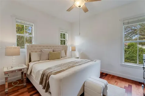 6235 Rolling Road Drive Pinecrest FL 33156