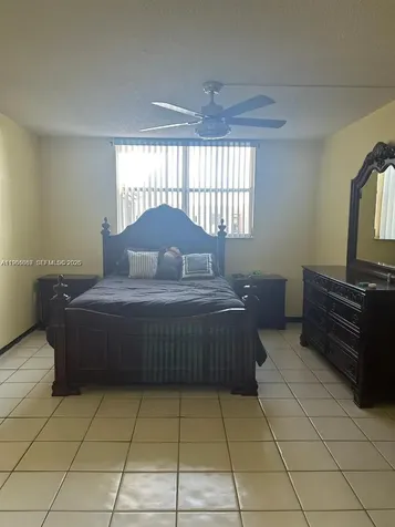 2840 Somerset Drive Lauderdale Lakes FL 33311