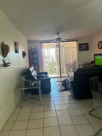 2840 Somerset Drive Lauderdale Lakes FL 33311