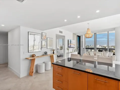 6899 Collins Avenue Miami Beach FL 33141