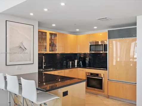 6899 Collins Avenue Miami Beach FL 33141