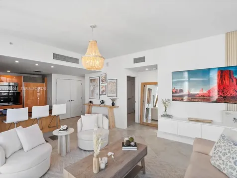 6899 Collins Avenue Miami Beach FL 33141