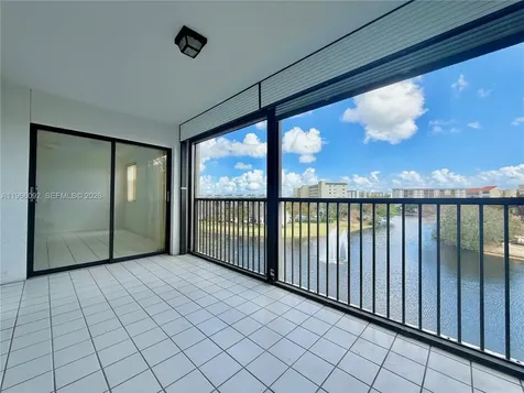 2334 S Cypress Bend Drive Pompano Beach FL 33069