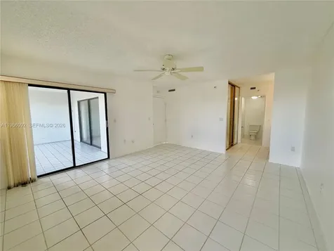 2334 S Cypress Bend Drive Pompano Beach FL 33069