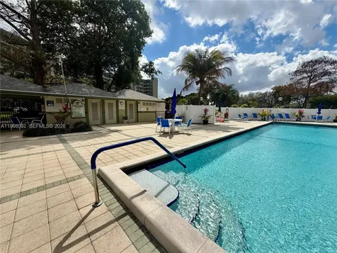 2334 S Cypress Bend Drive Pompano Beach FL 33069