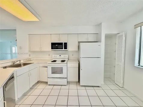 2334 S Cypress Bend Drive Pompano Beach FL 33069