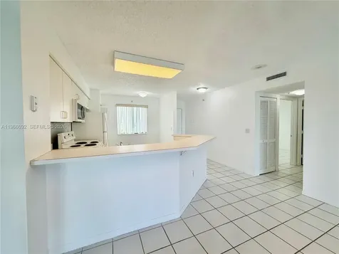 2334 S Cypress Bend Drive Pompano Beach FL 33069