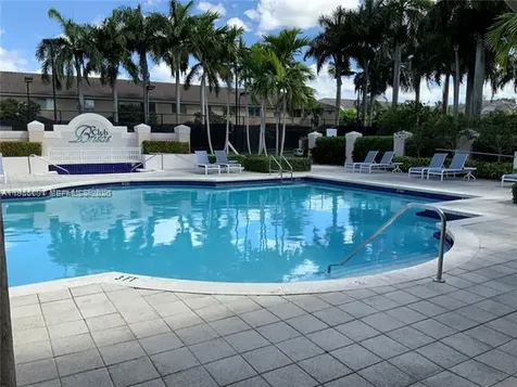 5725 NW 114th Path Doral FL 33178