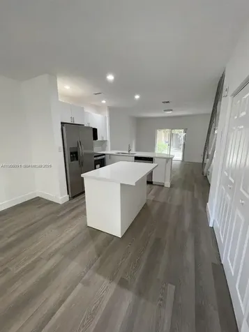 5725 NW 114th Path Doral FL 33178