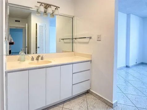 9225 Collins Avenue Surfside FL 33154