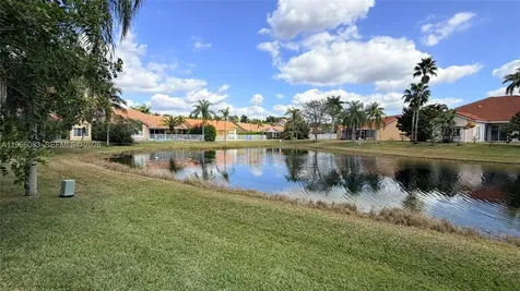 582 Spinnaker Weston FL 33326