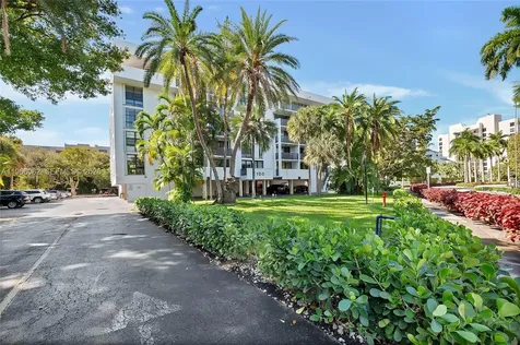 100 Ocean Lane Drive Key Biscayne FL 33149