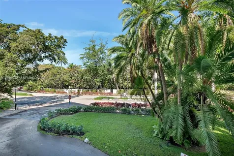100 Ocean Lane Drive Key Biscayne FL 33149