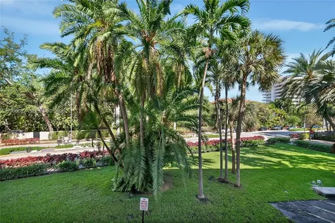 100 Ocean Lane Drive Key Biscayne FL 33149