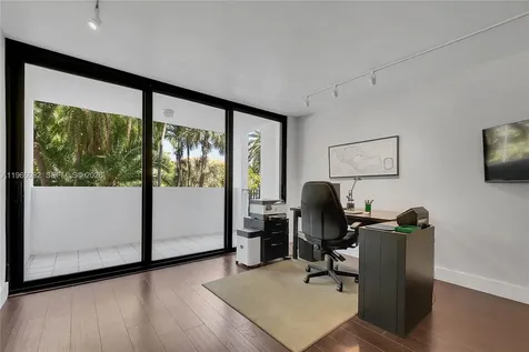 100 Ocean Lane Drive Key Biscayne FL 33149