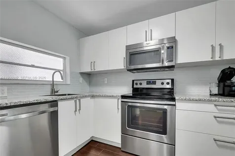 100 Ocean Lane Drive Key Biscayne FL 33149