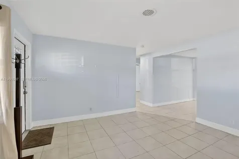4998 SW 92nd Terrace Cooper City FL 33328