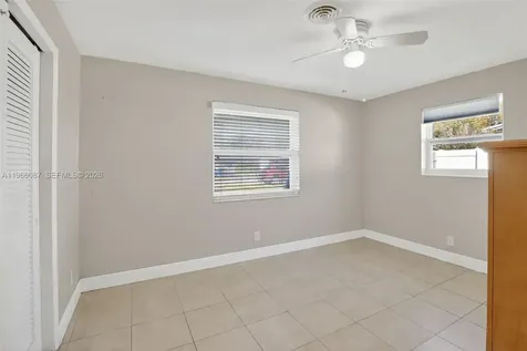 4998 SW 92nd Terrace Cooper City FL 33328