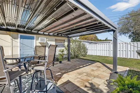 4998 SW 92nd Terrace Cooper City FL 33328