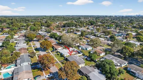 4998 SW 92nd Terrace Cooper City FL 33328