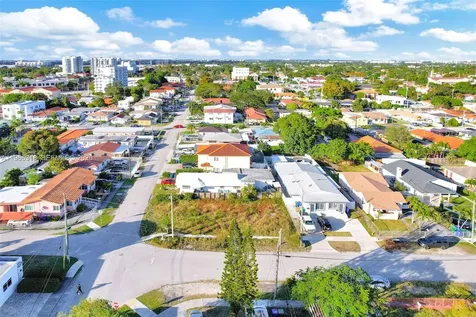 345 SW 36th Avenue Miami FL 33135