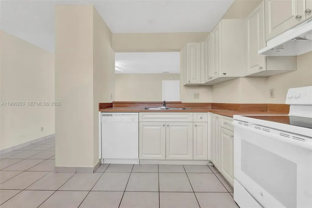 12272 Royal Palm Boulevard Coral Springs FL 33065