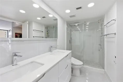 3300 NE 191st Street Aventura FL 33180