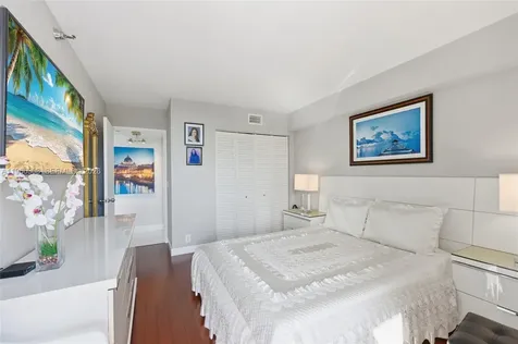 3300 NE 191st Street Aventura FL 33180