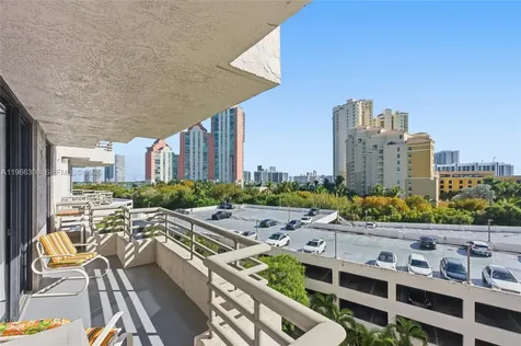 3300 NE 191st Street Aventura FL 33180