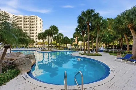 3300 NE 191st Street Aventura FL 33180