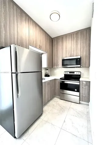 842 SW 14th Avenue Miami FL 33135