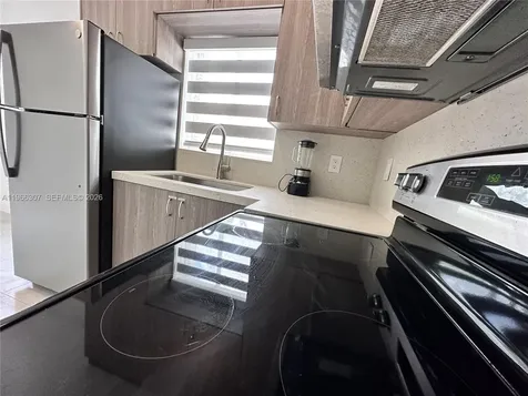 842 SW 14th Avenue Miami FL 33135