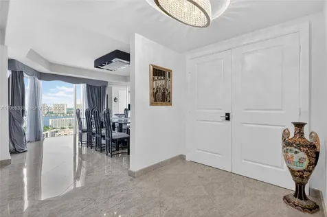 17555 Collins Avenue Sunny Isles Beach FL 33160