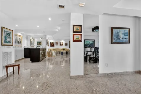 17555 Collins Avenue Sunny Isles Beach FL 33160
