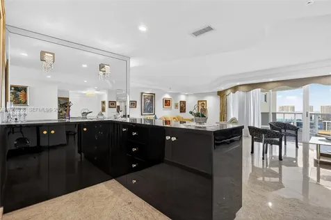 17555 Collins Avenue Sunny Isles Beach FL 33160