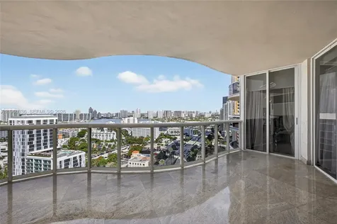 17555 Collins Avenue Sunny Isles Beach FL 33160