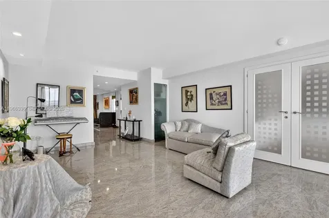 17555 Collins Avenue Sunny Isles Beach FL 33160