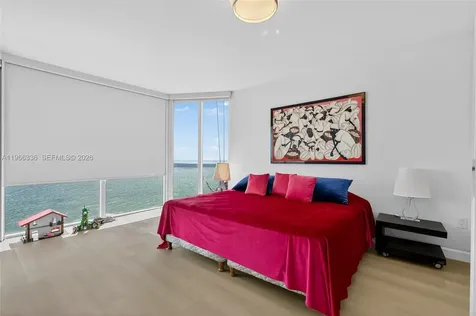 17555 Collins Avenue Sunny Isles Beach FL 33160
