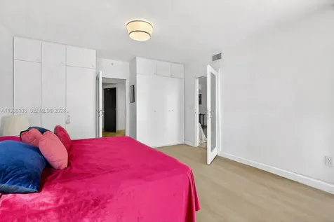 17555 Collins Avenue Sunny Isles Beach FL 33160